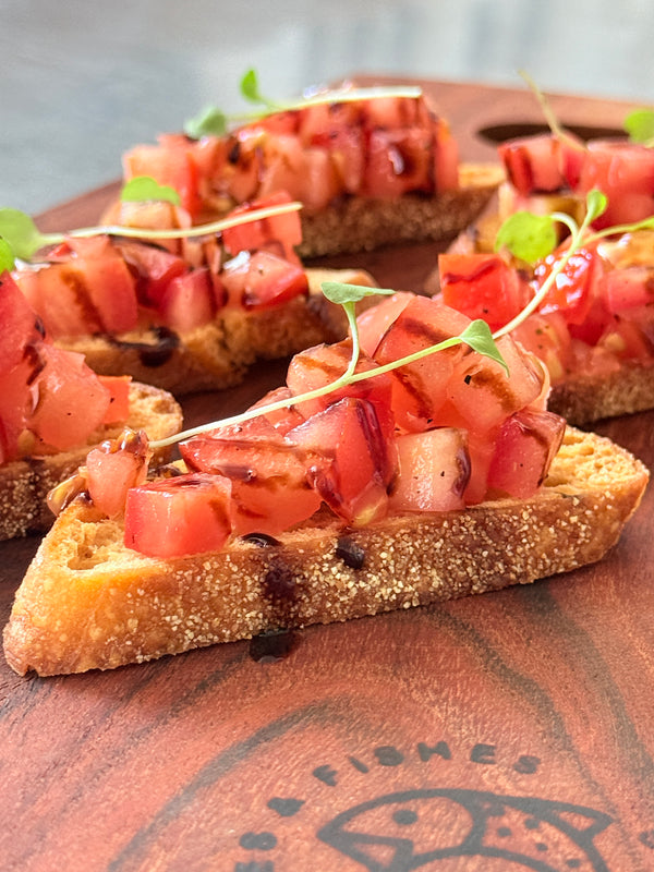 Toasted Bruschetta with Balsamic Glaze